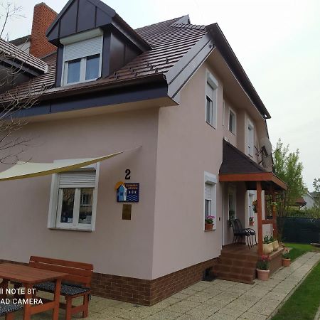 BükG源泉旅馆公寓 外观 照片
